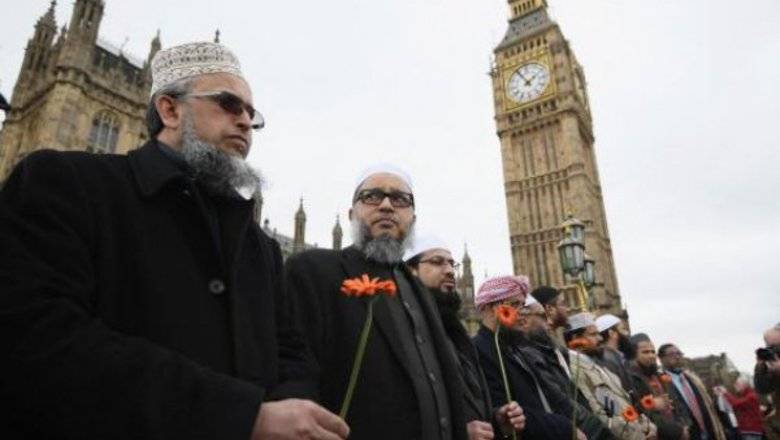 Индийский лондон. Мусульмане в Англии. Индийская диаспора в Великобритании. Мусульманские диаспоры в Великобритании. Мусульмане в Лондоне.