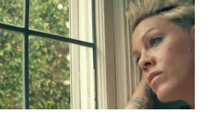 Кевин Харт - Пинк выпустила клип на песню "90 Days" - piter - США