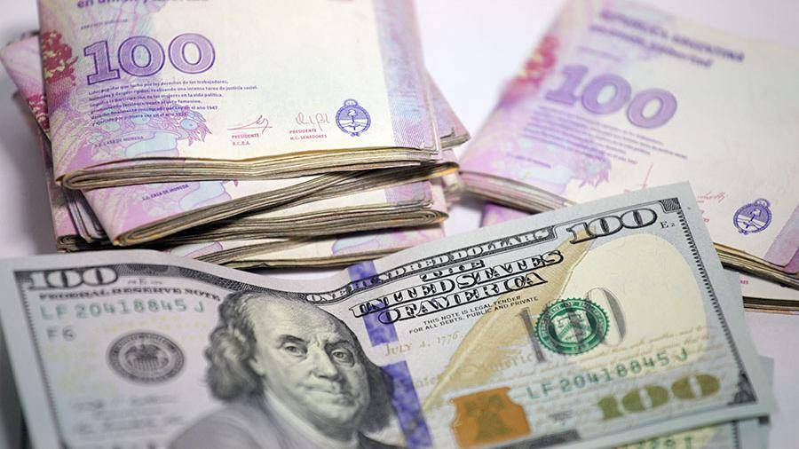 De pesos argentinos a dolares
