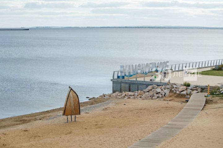 Камское море в казани фото. Лаишево Татарстан Камское море. Камское море Казань Лаишево. Камское море Лаишево база. Пляж Камское море в Лаишево.