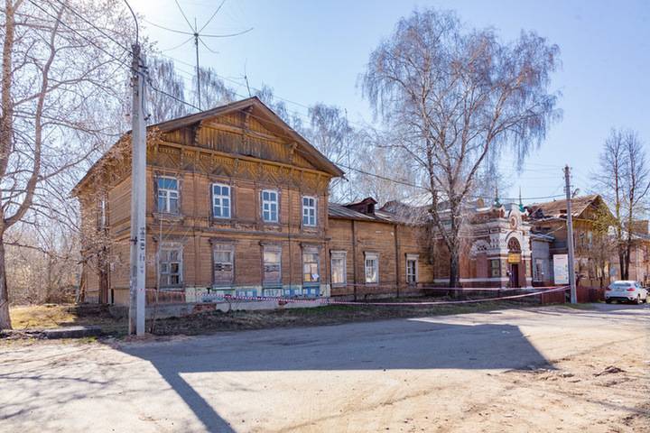 Бывшие кострома. Старый вокзал Кострома. Старый Железнодорожный вокзал в Костроме. ЖД вокзал Кострома Заволжье. Старый вокзал на Московской Кострома.