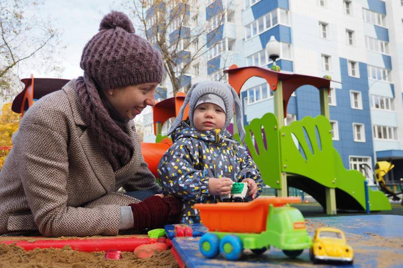 Владимир Ефимов - Более 5 тысячи москвичей получили выплаты в рамках программы страхования жилья - vm - Москва