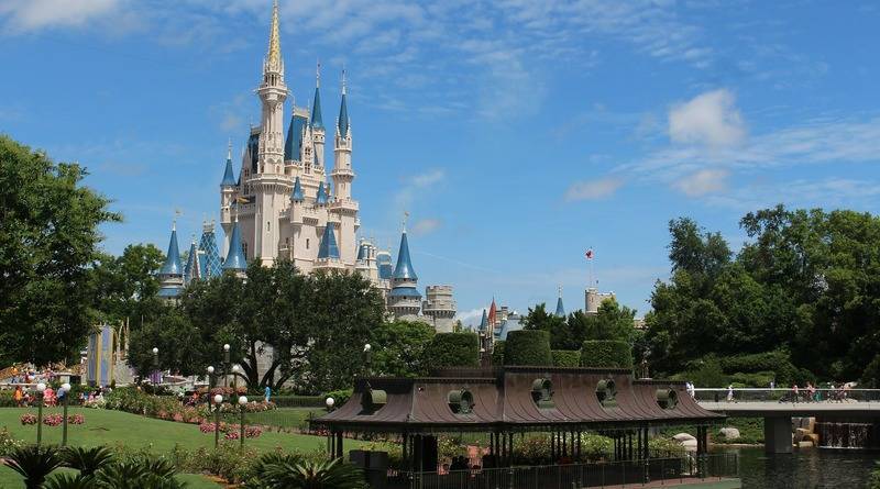 Диснейленд в Париже и Disney World во Флориде временно закрываются - usa - Китай - Токио - Гонконг - Париж - шт.Флорида - Шанхай - шт. Калифорния