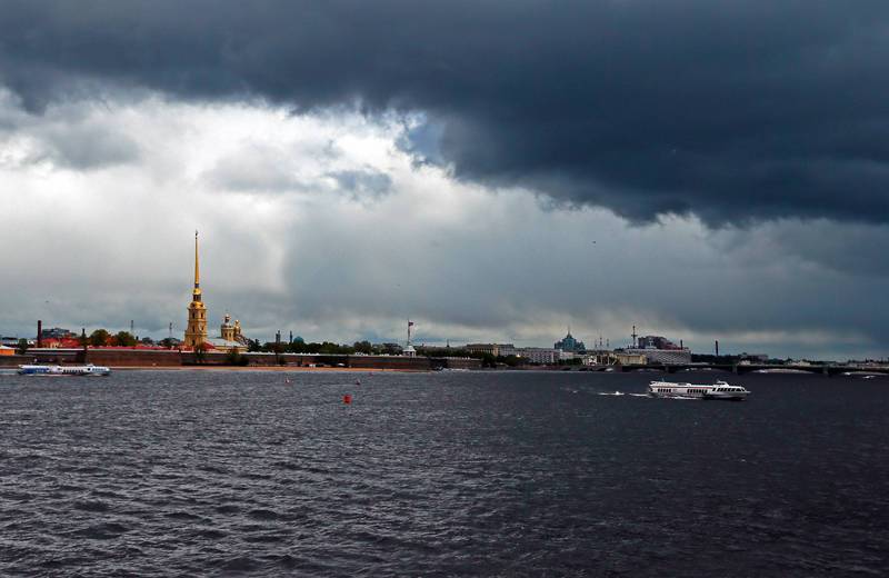 Прогноз питер. Питер перед грозой.