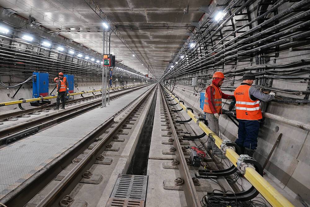 Установка московская. Центр Москвы метро.