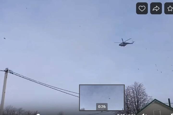 За 7 часов вертолет пролетел на 720. Вертолеты над Омском. Вертолёт пролетел в Белгородскую область. Над Воронежем пролетел вертолет. Белый вертолет над Омском.