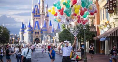Disney планирует уволить 32 тысячи работников из-за пандемии коронавируса - tsn.ua - США