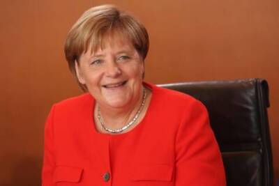 Ангела Меркель - Ангела Меркель попрощается с постом канцлера под песню "матери панк-рока" Нины Хаген - skuke.net - Германия - Берлин
