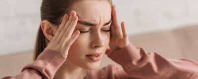 Усталость и головную боль называют главными симптомами омикрон-штамма коронавируса - runews24.ru - Юар
