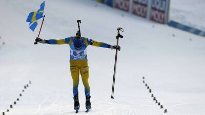 Александр Логинов - Василий Томшин - Себастьян Самуэльссон - Шведский биатлонист Самуэльссон победил в спринте на первом этапе КМ, Логинов — 10-й - russian