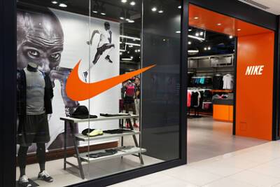 Louis Vuitton - Zara и Nike поймали на лжи - lenta - Бразилия