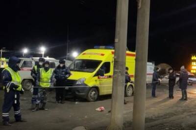 В Рязани грузовик сбил трёх человек на остановке общественного транспорта - argumenti.ru - Рязань
