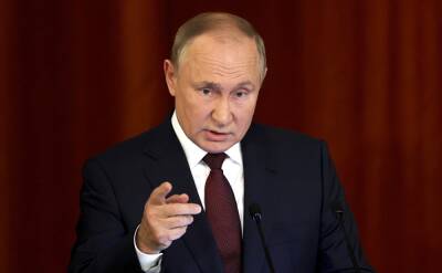 Владимир Путин - «Левада»: рейтинг Владимира Путина упал до минимума с 2014 года - znak.com - Россия