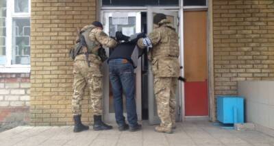Четверо луганчан были задержаны у КПВВ «Станица Луганская» после проверки мобильных телефонов - cxid.info - Украина