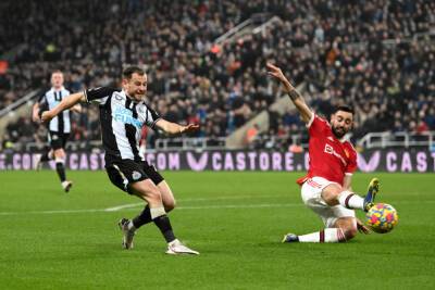 Ньюкасл - Манчестер Юнайтед 1:1 видео голов и обзор матча чемпионата Англии - sport.bigmir.net - Англия