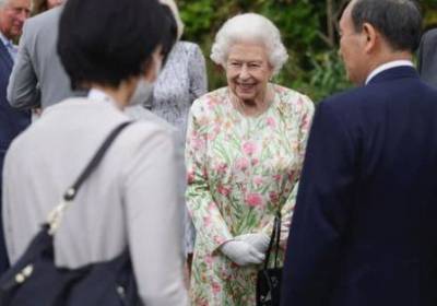 Борис Джонсон - Елизавета II - принц Чарльз - герцог Уильям - Елизавета Королева - герцогиня Камилла - Королева Елизавета II посетила прием в Корнуолле для лидеров стран «Большой семерки». ФОТО - enovosty.com - Англия
