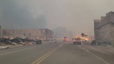 В Калифорнии пожары уничтожили городок Гринвилл (видео) - sharij.net - США - шт. Калифорния - county Day