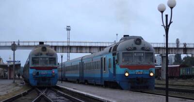 В Украине перед Новым годом сломался самый медленный поезд (видео) - focus.ua - Украина - Умань - Черкассы - Черкассы