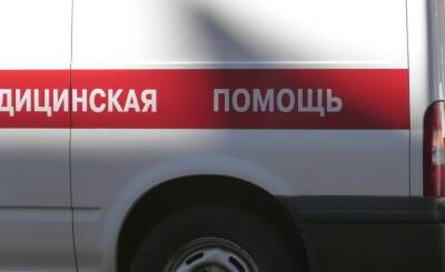 Карета «скорой помощи» застряла в сугробе в Адмиралтейском районе Петербурга - neva.today - Санкт-Петербург - район Адмиралтейский, Санкт-Петербург