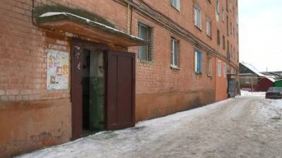 Жители дома на проспекте Победы страдают от запаха нечистот - penzainform.ru