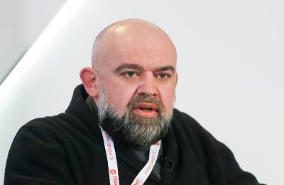 Денис Проценко - Проценко оценил опасность "омикрона" - tvc.ru