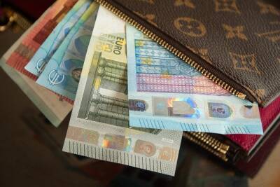 Стоит ли срочно покупать доллар и евро - vm - США - Турция