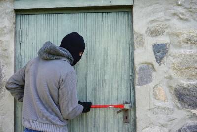 В Рославльском районе сотрудники полиции раскрыли кражу из частного дома - mk-smolensk.ru - район Рославльский