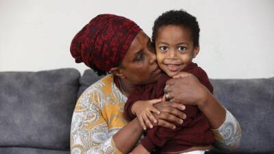Пнина Тамано-Шата - От репатриантов требуют сделать повторное обрезание 3-летнему сыну - vesty.co.il - Израиль - Эфиопия