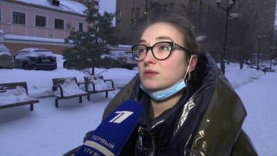 Финал громкой истории о девочке, которую родители объявили больной и шесть лет не забирали из перинатального центра - 1tv.ru