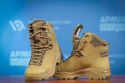 В Минобороны представили новую зимнюю обувь для армии (ФОТО) - enovosty.com - Украина