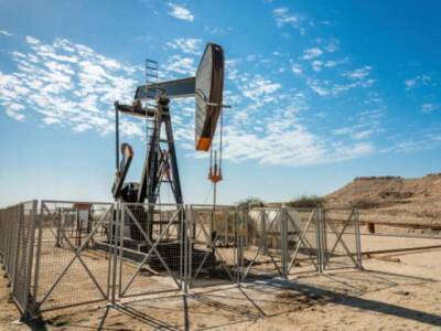 Нефть продолжает дорожать, несмотря на "омикрон" - trend.az - Абу-Даби
