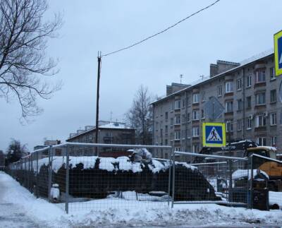 Трубу на Наличной залатали, жители мерзли в квартирах больше суток - neva.today - Санкт-Петербург