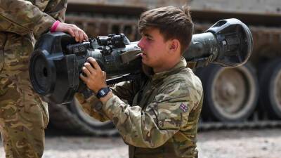 В Минобороны Британии рассказали о поставке на Украину тысяч противотанковых ракет - russian - Украина - Англия