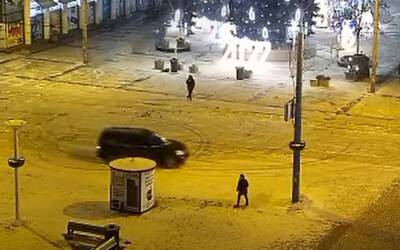 Водитель устроил опасное "шоу" в центре Днепра, видео: беспредельщика ищет полиция - dnepr.politeka.net - Украина