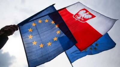 Алесь Цвирк - ЕС обязал Польшу заплатить 70 миллионов евро штрафа - lenta.ua - Украина - Венгрия - Польша - Варшава