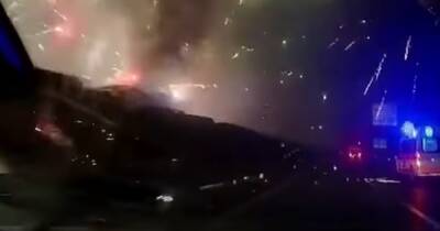 В Китае попал в аварию грузовик с фейерверками (видео) - focus.ua - Китай - США - Украина - Киев