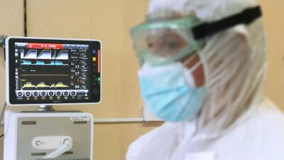 В Москве за сутки госпитализировали 1077 пациентов с коронавирусом - russian - Москва - Россия