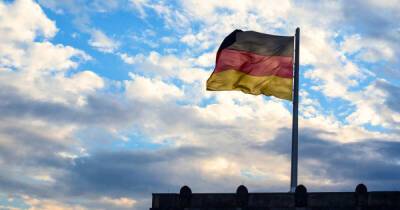 Германия уведомила Киев о планах эвакуации сотрудников посольства - ren.tv - США - Украина - Киев - Англия - Австралия - Германия - Киев
