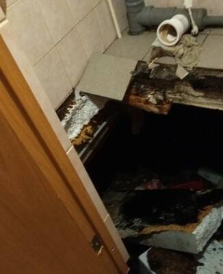 Администрация Емвы назвала причину обрушения пола в двухэтажном доме - bnkomi.ru - район Княжпогостский