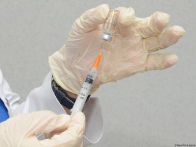 Наиболее эффективным способом защиты от штамма "омикрон" является прививка бустерной дозой вакцины - trend.az - Москва - Россия - США - Франция - Азербайджан
