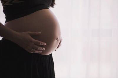 Анастасий Маркин - Врачи отказались делать аборт: в Польше умерла беременная двойней женщина - rupor.info - Польша