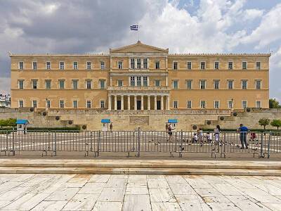 Кириакосом Мицотакисом - Алексис Ципрас - Греция - Парламент Греции проголосовал за доверие правительству - trend.az - Греция - Парламент