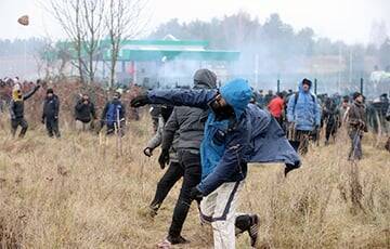 Анна Михальская - Белорусские пограничники продолжают атаковать польских и помогать мигрантам - charter97.org - Россия - Белоруссия - Польша