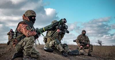 На Донбассе боевики стреляли из тяжелого вооружения, ранен украинский военный - kp.ua - Украина - Минск - Пески