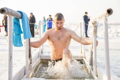 Места для купания в проруби организуют в Хабаровске - hab.mk.ru - Хабаровск