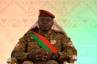 В Буркина-Фасо второй раз за год государственный переворот: свергнута военная хунта - unn.com.ua - Украина - Киев - Буркина-Фасо