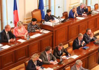 Ян Липавский - Парламент Чехии одобрил закон, позволяющий накладывать санкции на иностранцев - vinegret.cz - Чехия - Прага