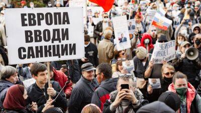 Дидье Рейндерс - Обход санкций будет считаться "преступлением против ЕС" - svoboda.org - Россия - Украина