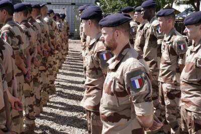 Жан-Ив Ле-Дриана - «Французский военный контингент не покинет Мали»: официальный Париж реагирует на высылку своего посла из этого африканского государства - topwar - Франция - Париж - Мали - Бамако