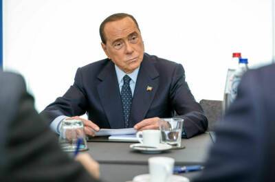 Джузеппе Конт - Маттео Сальвини - Маттео Ренци - Сильвио Берлускони - Итальянские СМИ назвали Берлускони самым богатым лидером партии - pnp - Италия